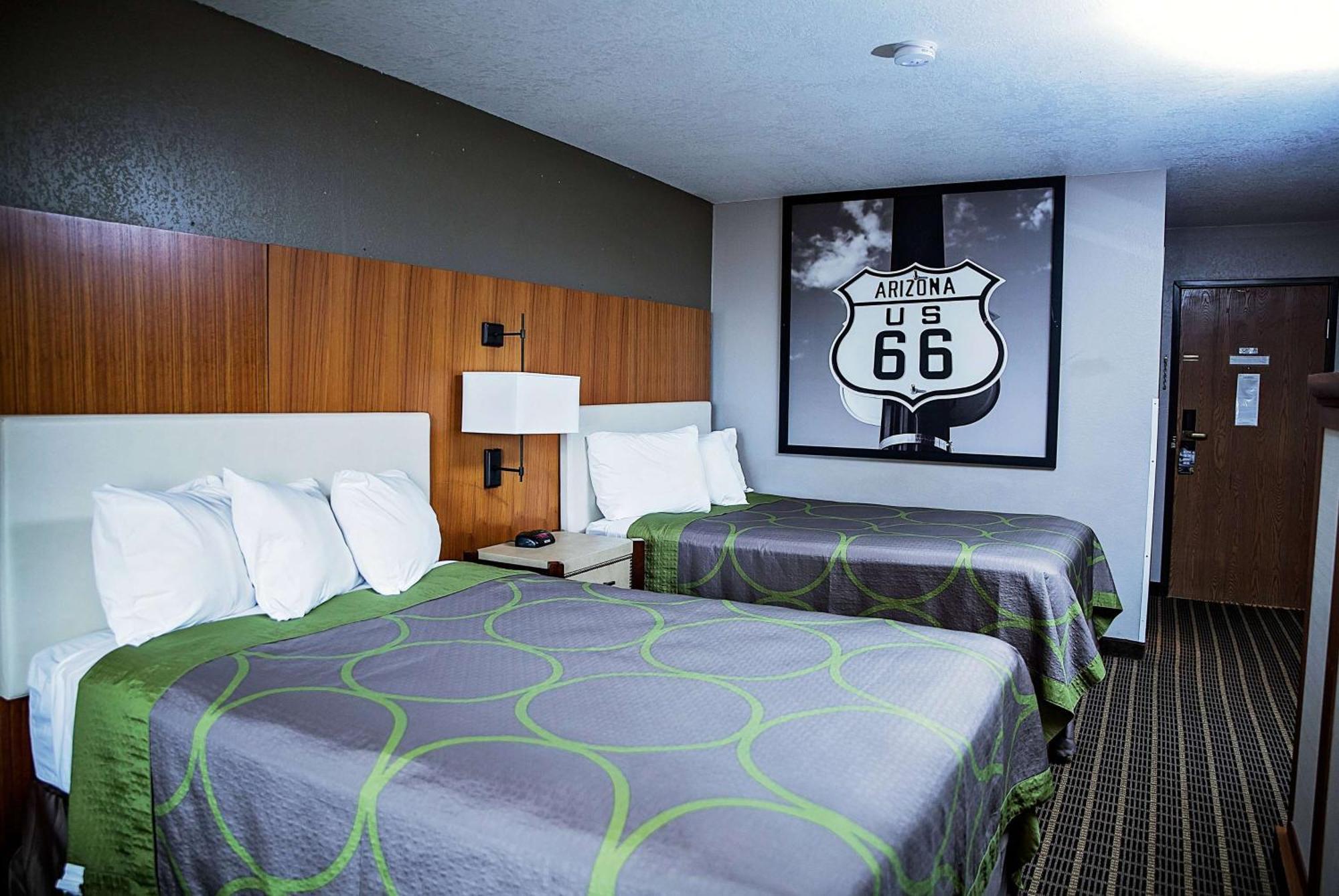 Super 8 By Wyndham Holbrook Hotell Exteriör bild